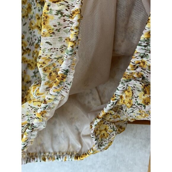 Women’s NWT Yellow Floral Boho One shoulder Blouse Med By ASTR, Prairie, Lined - Picture 8 of 9